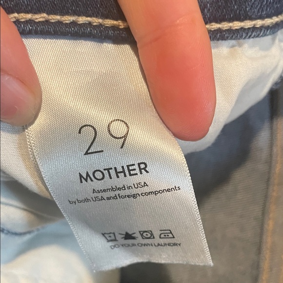 MOTHER Blue Ankle & Cropped Jeans - Picture 6 of 9